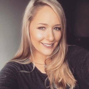 Meet your Posher, Carissa